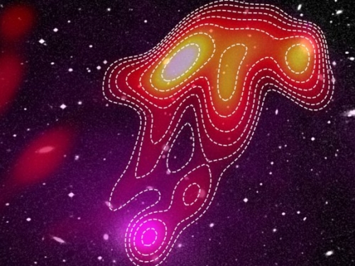距離我們120萬光年的星系發射出最低的無線頻率：它看起來隻水母