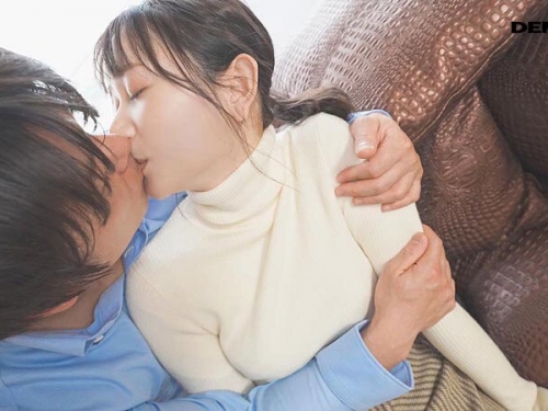 太喜歡巨乳！　小奶妹拜託男友「日本洗泡泡浴」：想被歐派嚕全身