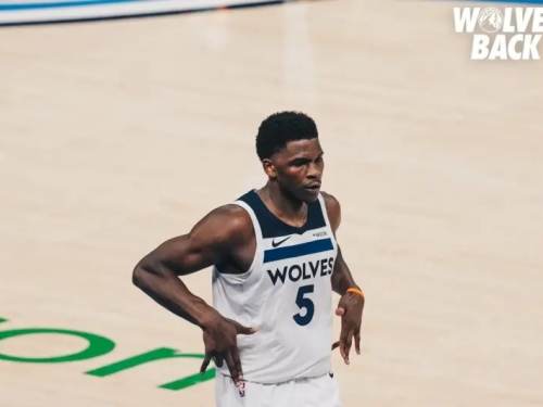 NBA》Edwards超越KG！登基灰狼隊季後賽得分王　ESPN讚嘆想到詹皇