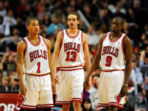 NBA》感人！「飆風玫瑰」Rose引退　昔戰友Noah致敬：城市因你充滿希望