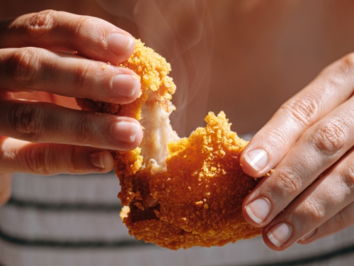 「炸」雞讀音到底怎麼唸 網見正解秒愣：太彆扭了