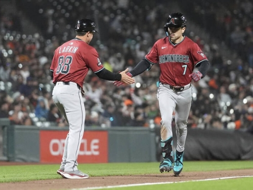 MLB》昨雙響砲今又炸裂！「卡仔」第14轟出爐 登基大聯盟全壘打王