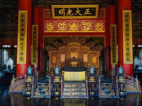 雍正「節儉」是他養成！啟蒙老師太清廉 窮到沒錢下葬