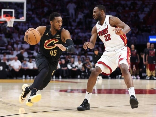 NBA季後賽》騎士狂勝熱火55分 史上第4大分差紀錄