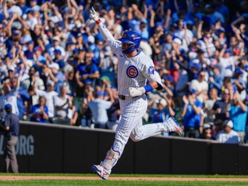 MLB季後賽》鈴木誠也開轟追平大谷翔平紀錄 帶小孩出席記者會有原因