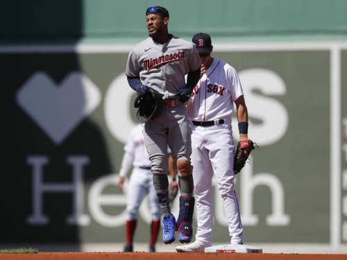 MLB》雙城贏球卻有壞消息 金手套外野手開季第7場又傷了（影音）