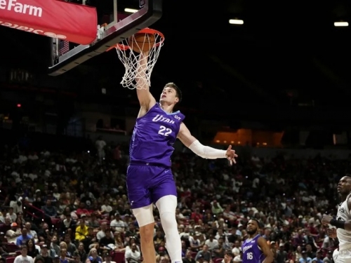 NBA》爵士隊史首位夏季聯盟MVP！ 菲力波斯基：希望是個好兆頭