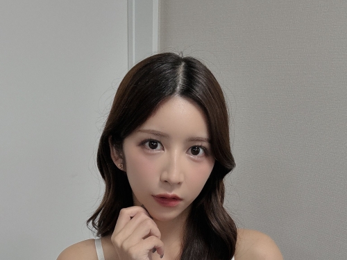 化學課配出媚藥！屁孩連續7天朝正妹老師「七森莉莉」下藥，結果變成肉棒飢渴症！