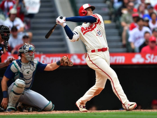 MLB》超火燙！大谷翔平猛打賞連8戰敲安 天使火力全開灌倒水手