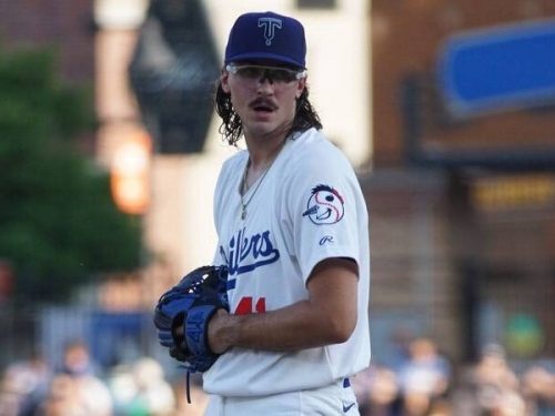 MLB》去年一場意外導致右眼受傷 道奇潛力火球男重生心路歷程