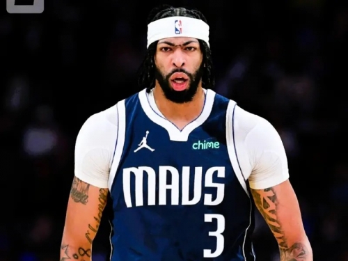 NBA》獨行俠該接受錯誤！Irving重傷後...是該交易AD重建了