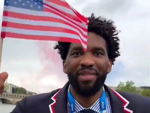 奧運籃球》哈利伯頓調侃「歸還護照」 安比德笑：我是美國人