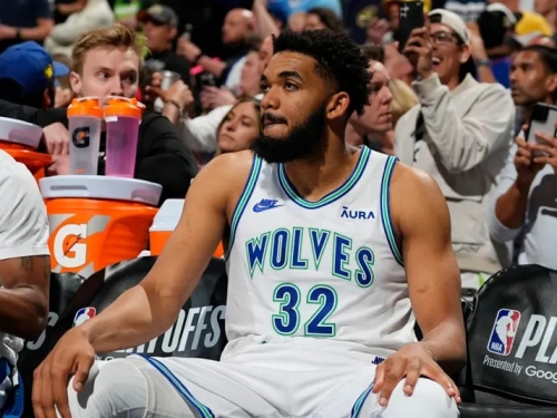 NBA》NBA驚天大交易！灰狼昔日狀元Towns被送到尼克　連本人都傻了