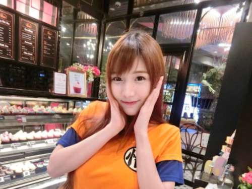 泰國性感正妹Arisara Karbdecho！極品好身材讓人戀愛了