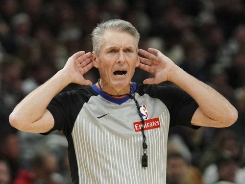 NBA冠軍賽》「我們認識30年了」 溜馬主帥護航福斯特：他是個好裁判