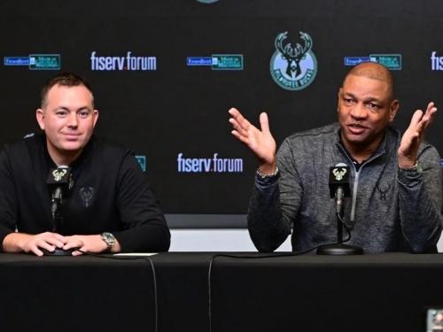 NBA》公鹿多年約續簽總管霍斯特 瑞佛斯：我為他感到開心