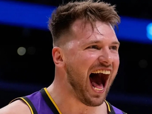 NBA》前獨行俠老闆Cuban場邊狂噓！湖人球星Doncic不忍了：閉嘴！