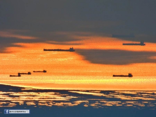 阿里山遠眺台灣海峽「無敵艦隊」