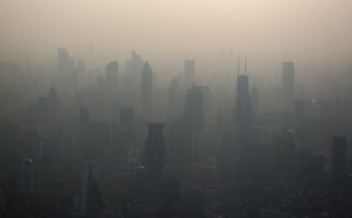 韓國人吸中國廢氣！研究：南韓霧霾入冬有8成來自中國