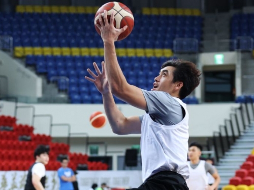 亞洲盃／黃鎮上役攻全場最高分遭割愛 中華隊對日先發5人出爐