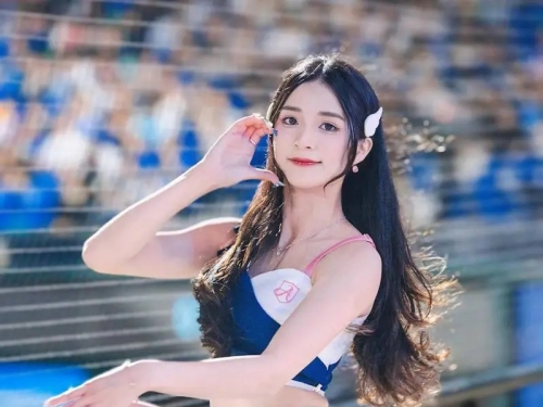 中職》悍將女神潔潔中場SOLO致敬蔡依林「看我72變」編舞竟是父親藍波老師