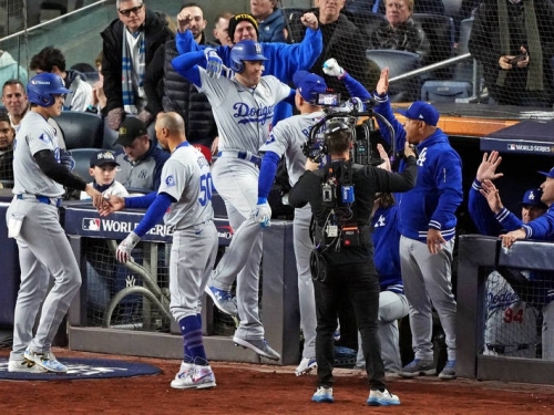 世界大賽》大谷翔平、佛里曼帶傷奮戰 道奇隊友盛讚：完全燃燒自己
