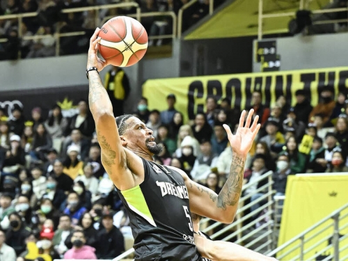 PLG》麥卡洛「刷」40分 林書豪：我們應該回防