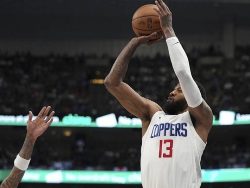 NBA》快艇寧可放走PG也要拒絕勇士？ 美媒曝交易破局的關鍵因素