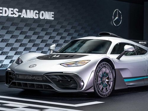 道路合法F1引擎超跑、1,063匹馬力….賓士 AMG One 量產版首度公開！