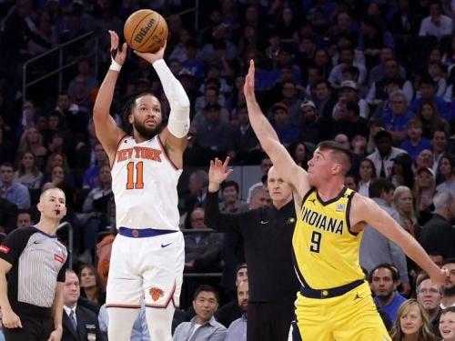 NBA季後賽》狂！布朗森連4戰轟破40分 尼克險勝溜馬取得1：0領先