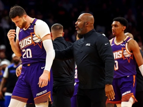 NBA》全武行當面上演厄文看傻了 太陽中鋒失控表現遭批「快交易他」