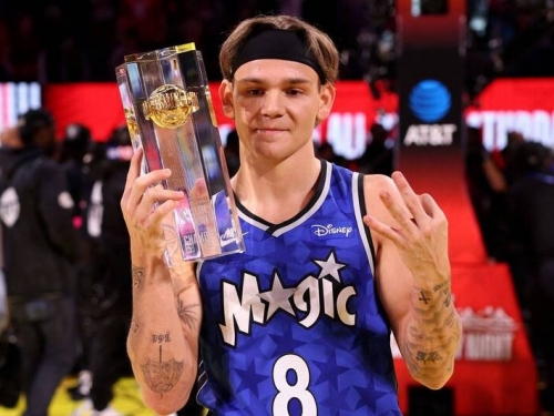 NBA明星賽》每一灌都滿分！麥克朗完成灌籃大賽3連霸 史上第一人