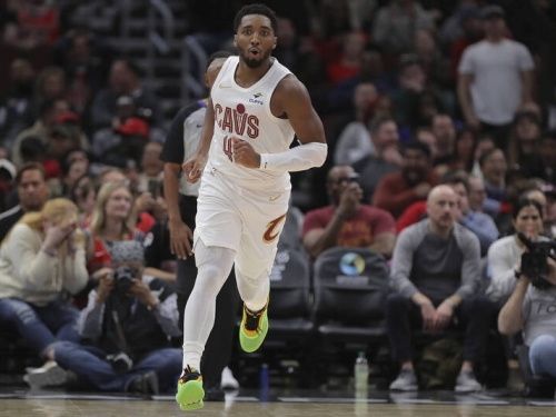 NBA》聯盟史上第8隊！米契爾36分率騎士屠牛開季12勝0敗