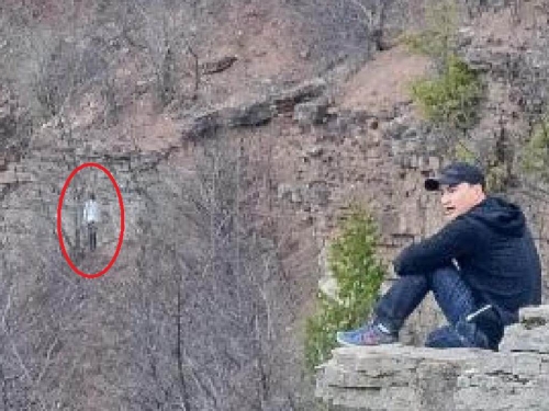 巧合？峭壁「浮出詭異人影」 特徵神似失蹤登山客