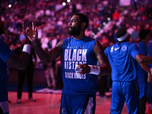 NBA》東契奇驚天交易案讓厄文感到悲傷 「想念我的兄弟」