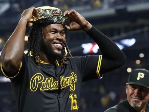 MLB》海盜克魯茲怪力再見安 火球男查普曼奪生涯第1200K