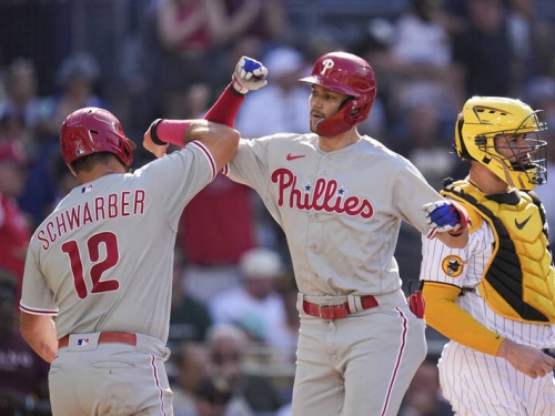 MLB》透納近7場敲7轟、3人開砲退教士 費城人挑戰隊史超狂紀錄