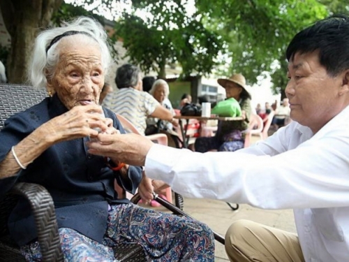 聯合國認證「世界長壽之鄉」100歲老人多達170人