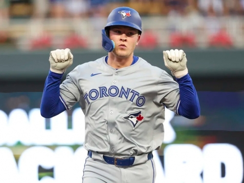 MLB》Z. Matthews先發2局核爆失9分 藍鳥狂掃23安15比0血洗雙城