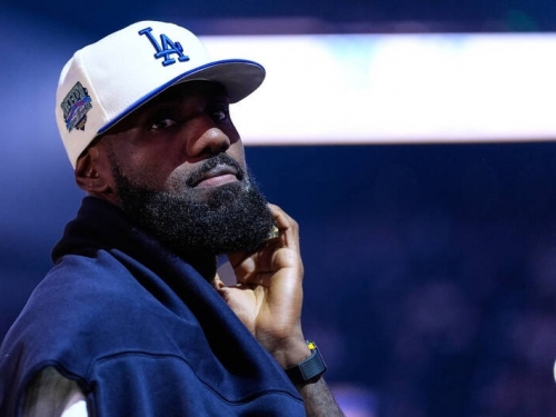 NBA》詹皇迷之操作一堆人被騙 湖人主帥：你們都白癡