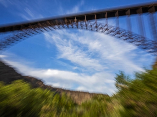 美國北卡州發生怪事，天空迴蕩神秘炮聲170年，科學家無法解釋