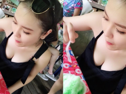 妹子吃冰「邪惡視角」讓人口水直流！深溝「鮮嫩白乳」畫面好消暑喔！