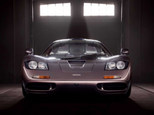 地表最貴麥拉倫！車況像是「放進時光膠囊」...1995年出廠 McLaren F1 以5.7億拍賣成交！