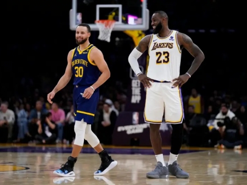 NBA》湖人、勇士開季「奇妙同頻」！皆經歷開高走低　歲月成為共同敵人