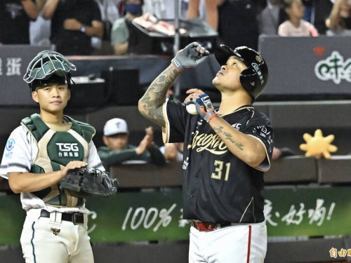 中職》直球對決林智勝 許育銘還原那一個史上留名打席的對決心態