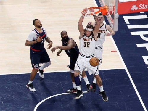 NBA季後賽》史上首見壯舉！金塊戈登談絕殺灌籃挖苦約基奇「麵包」