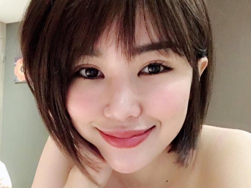 「歐美規豐臀」與「日本規巨乳」的奇蹟組合！大奶正妹S級身材太誘惑！