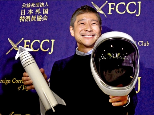 日本億萬富豪登月 徵女友同行