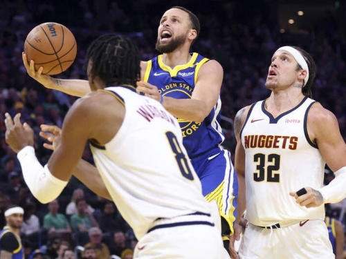 NBA》柯瑞7失誤拿20分 A.戈登轟38分率金塊斬斷勇士7連勝