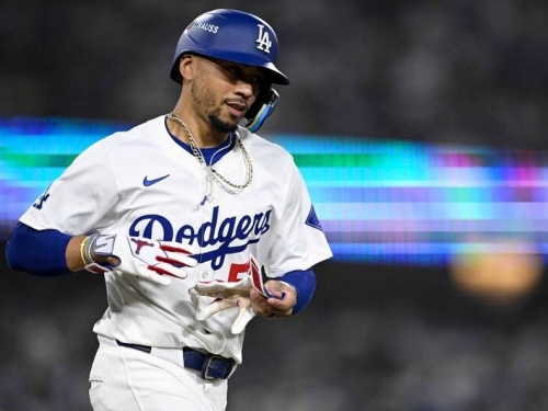 MLB》22打數掛蛋！道奇球星貝茲季後賽低潮 總教練卻不擔心